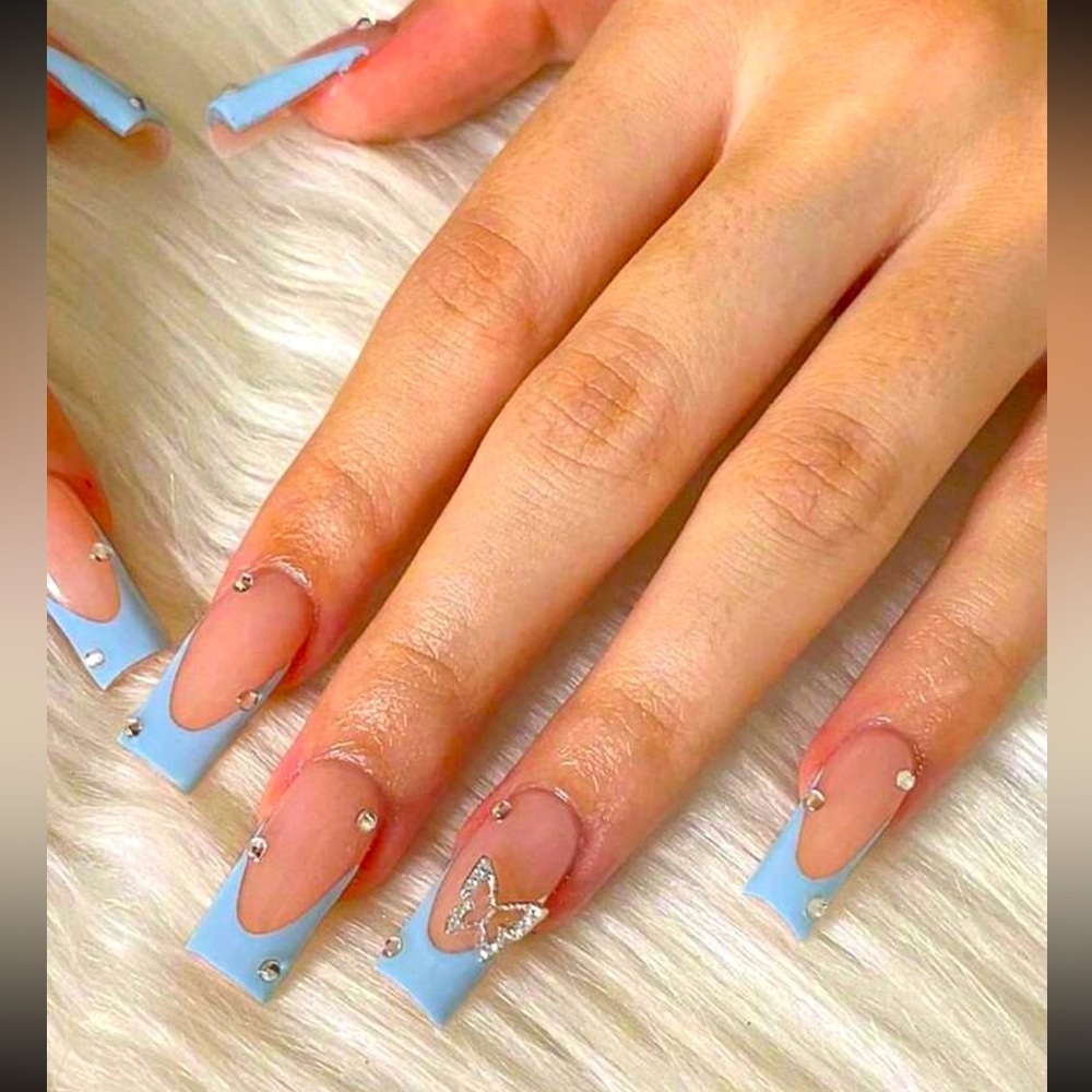 Powder Blue ButterFly 🦋 Long Square 24 Piece Press On Nails 🌟💅